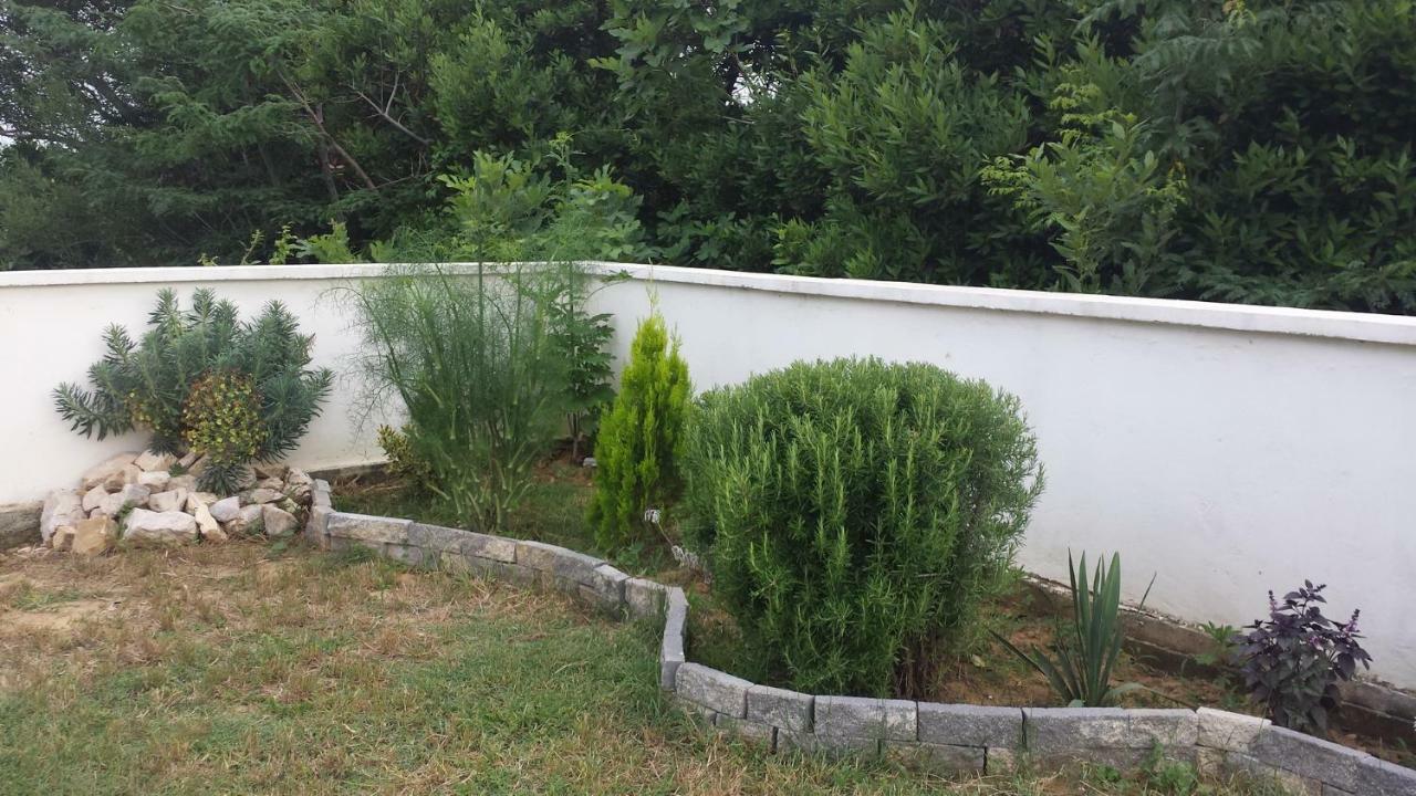 Nina Villa Rab Town Bagian luar foto