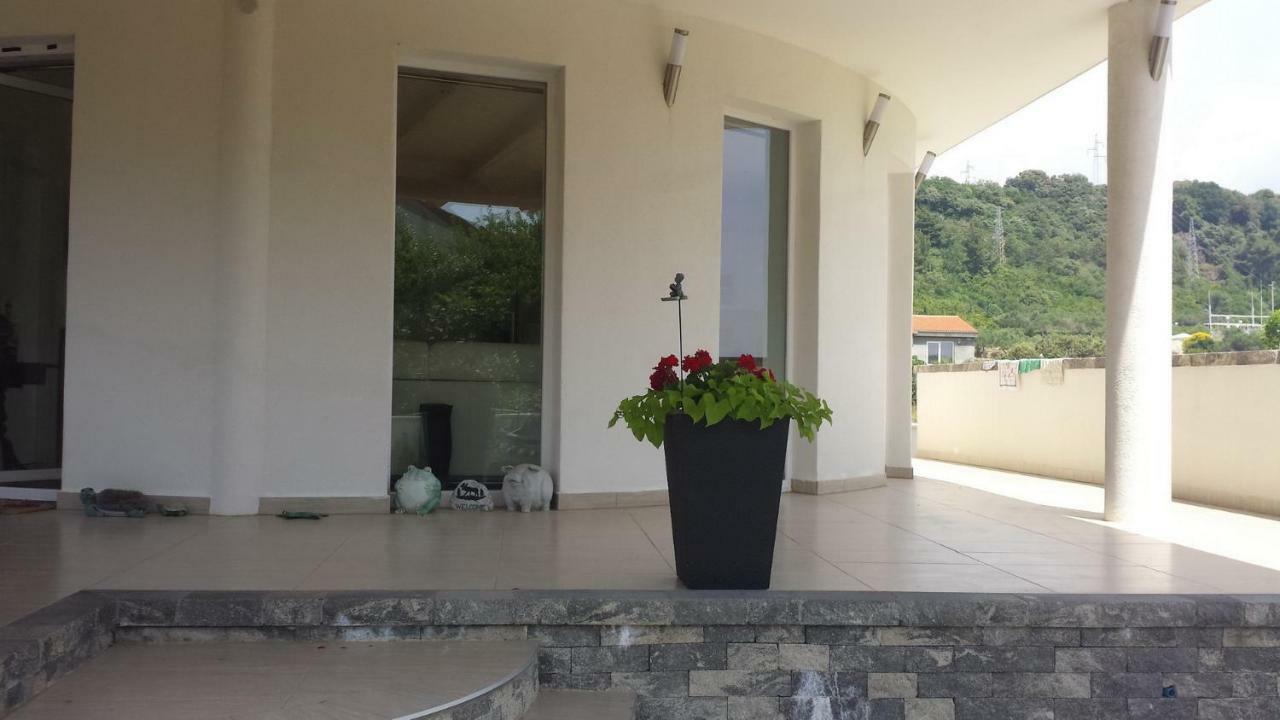 Nina Villa Rab Town Bagian luar foto