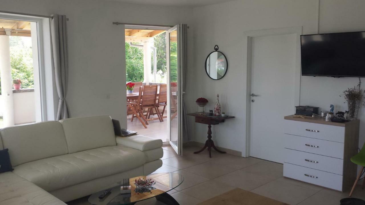 Nina Villa Rab Town Bagian luar foto