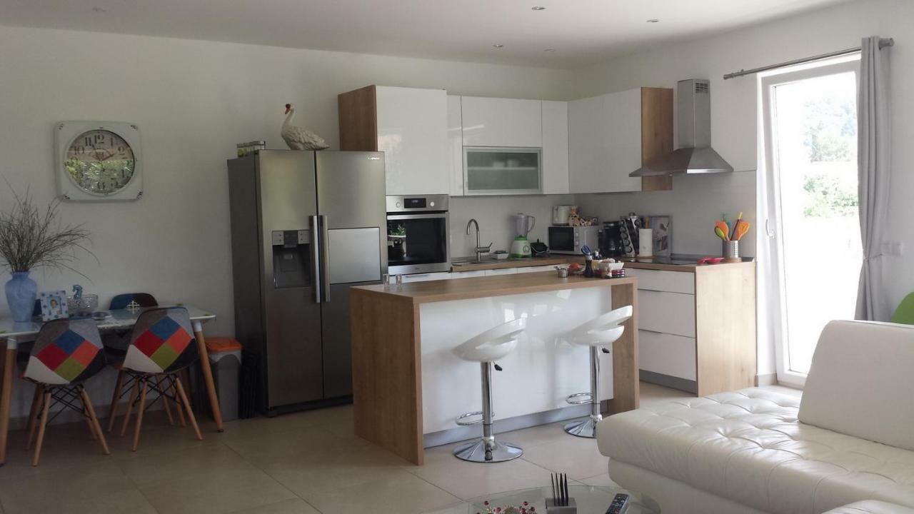 Nina Villa Rab Town Bagian luar foto