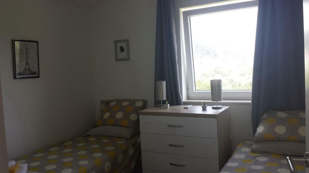 Nina Villa Rab Town Bagian luar foto