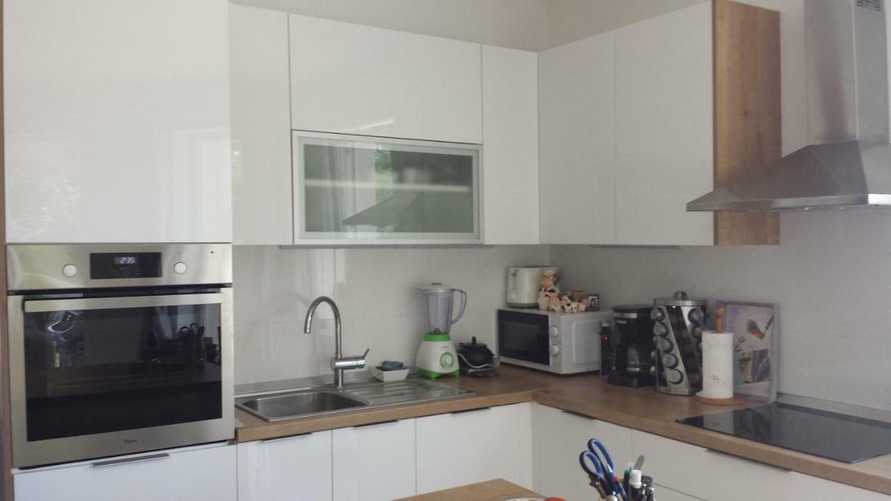 Nina Villa Rab Town Bagian luar foto